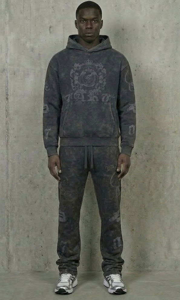 Benjart JART Regal Crest Pullover in acid navy, detail view