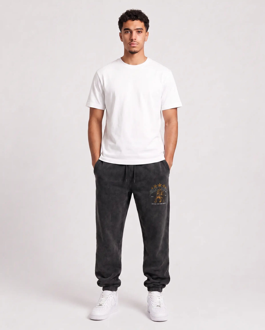 Benjart Heritage Lion Jogger - Washed Black