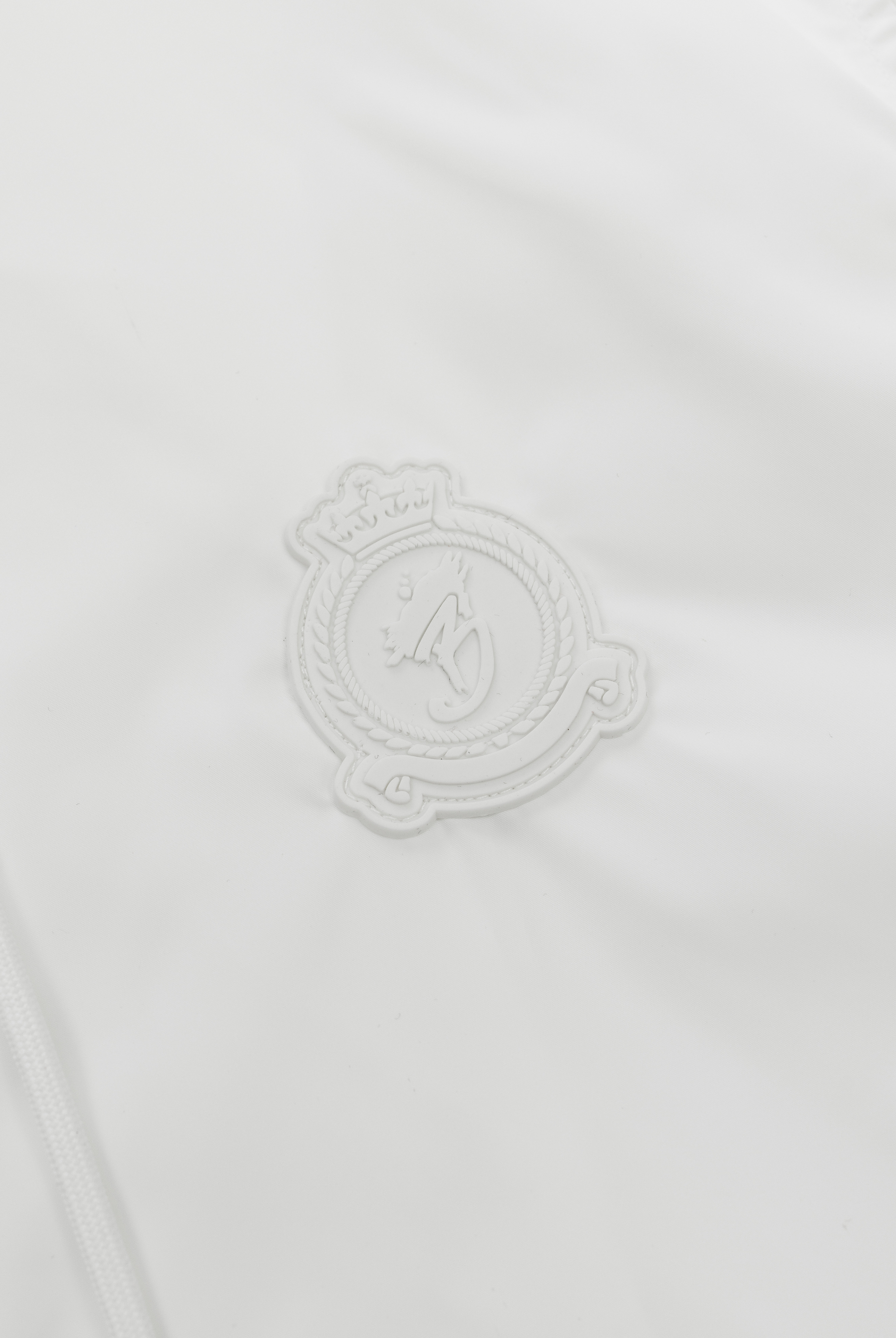 HRH Windbreaker - White