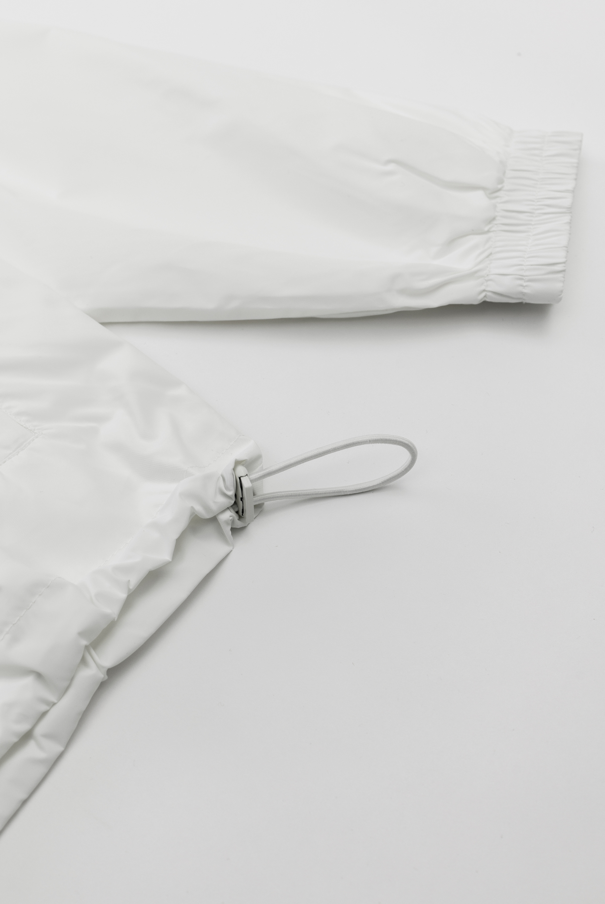 HRH Windbreaker - White