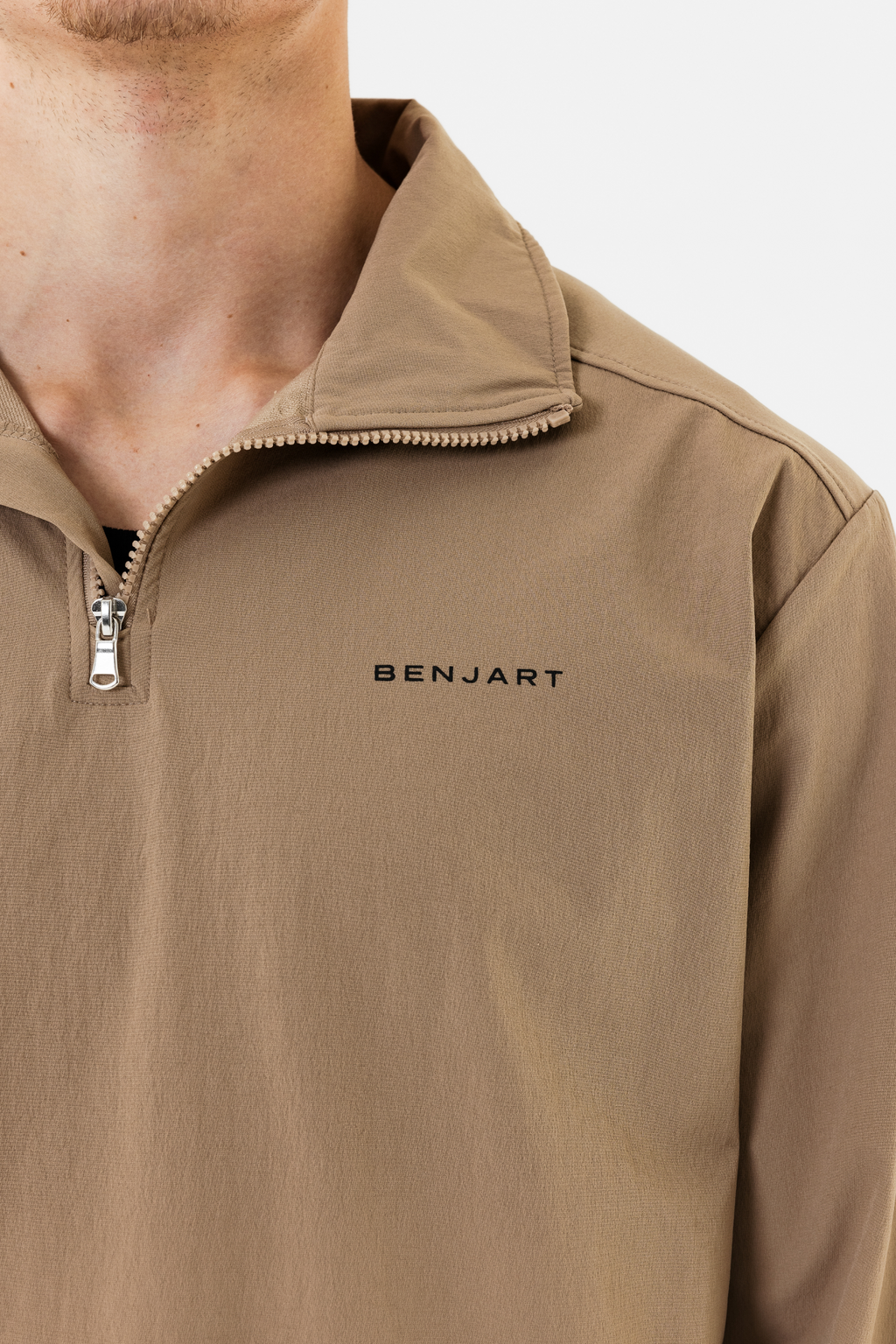 Benjart Nylon Quarter Zip - Sand