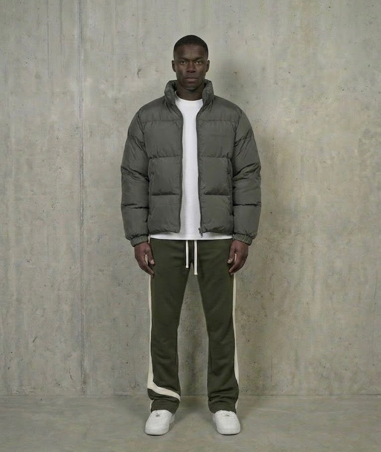 Benjart Cartier Puffer Jacket in military green, back view