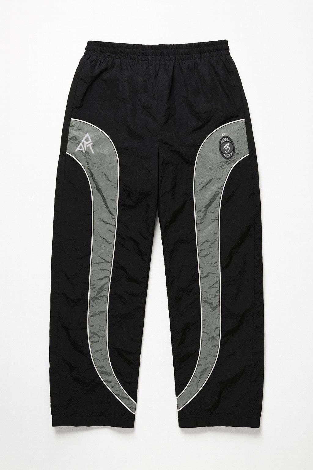 Benjart ART FC Shell Joggers in black, side view