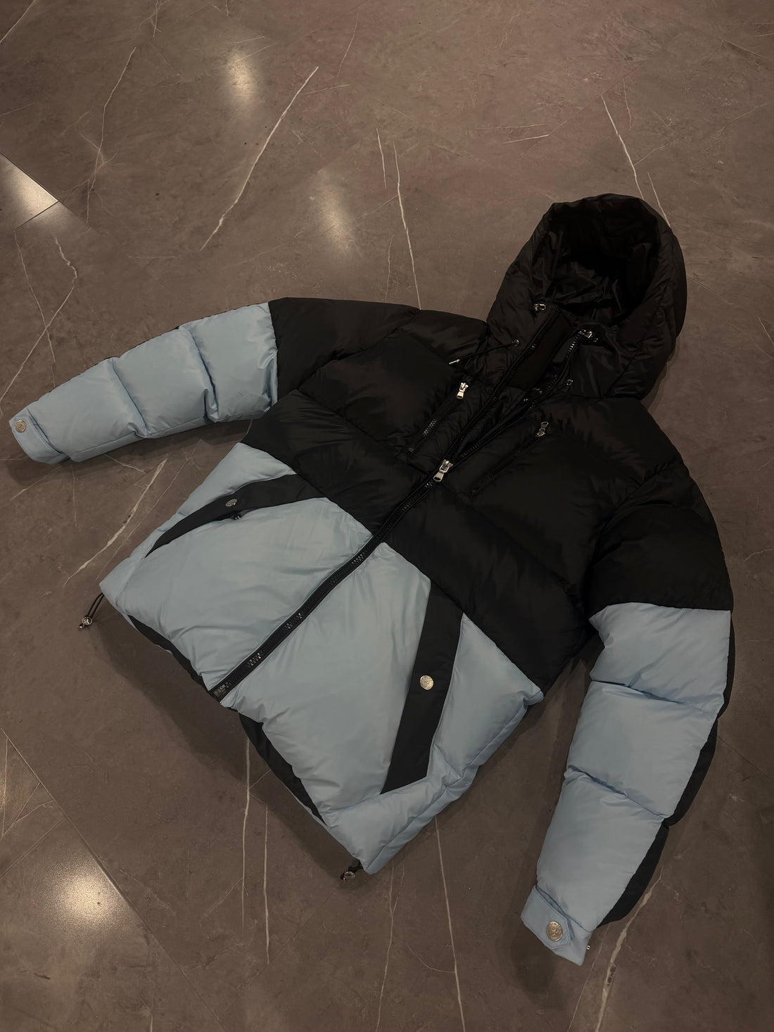Black / ice blue dual phantom puffer SIZE M
