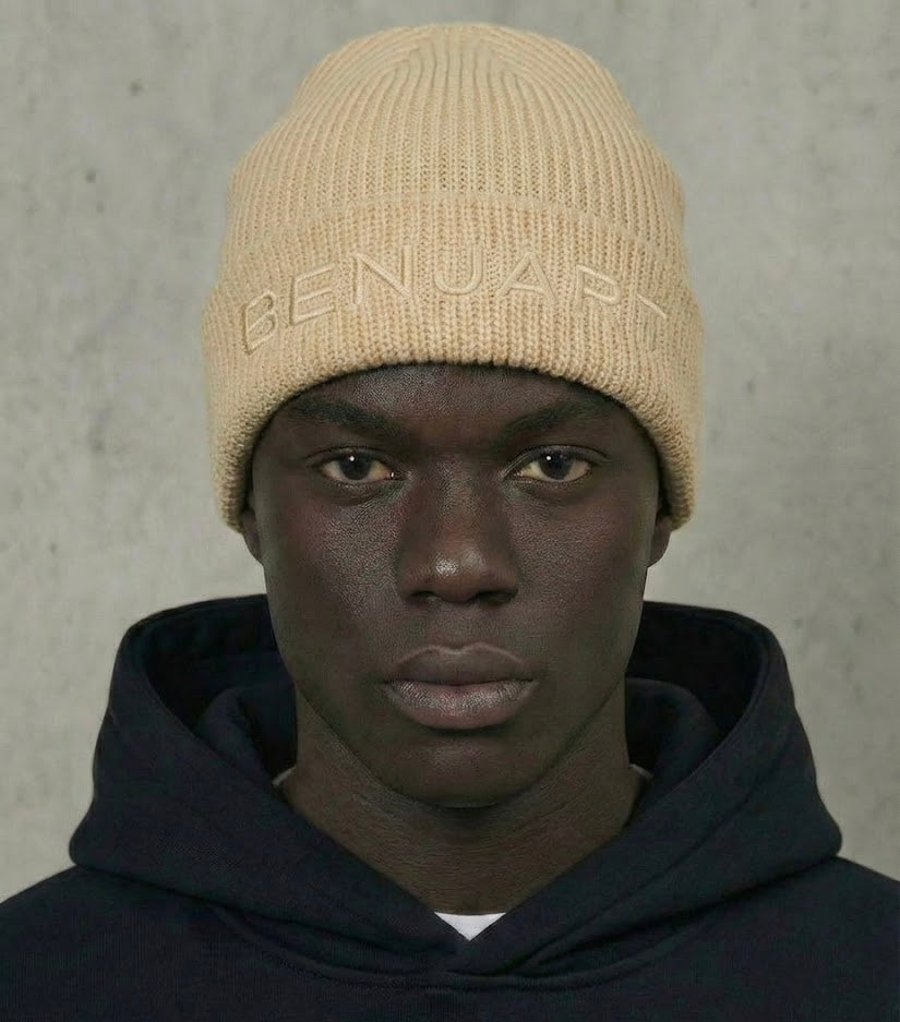 Benjart Knitted Beanie 2.0 in cream, detail view