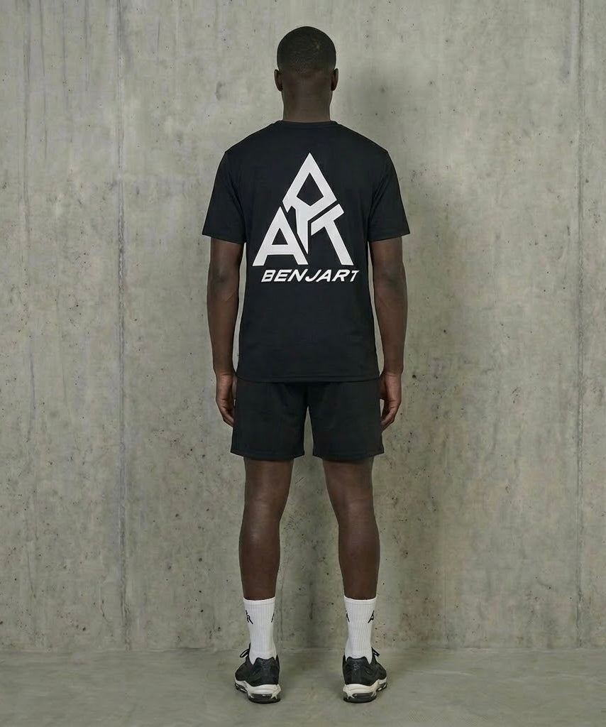 Benjart ART Sport Runner T-Shirt in black, reflective logo detail