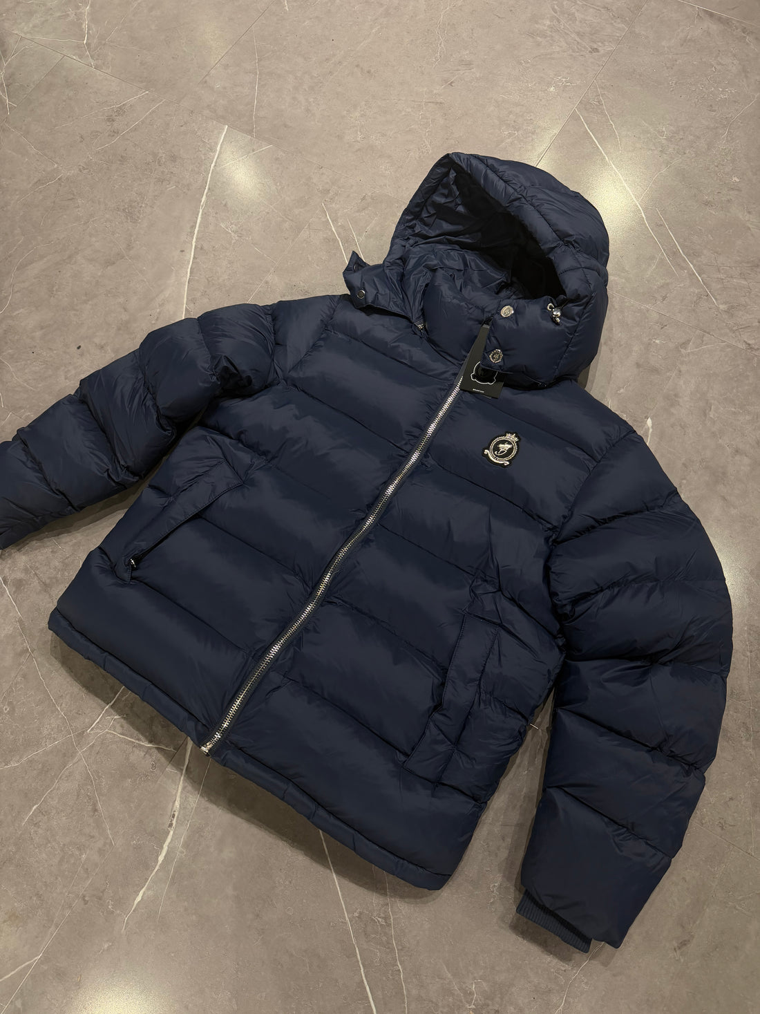 HRH Puffer Navy