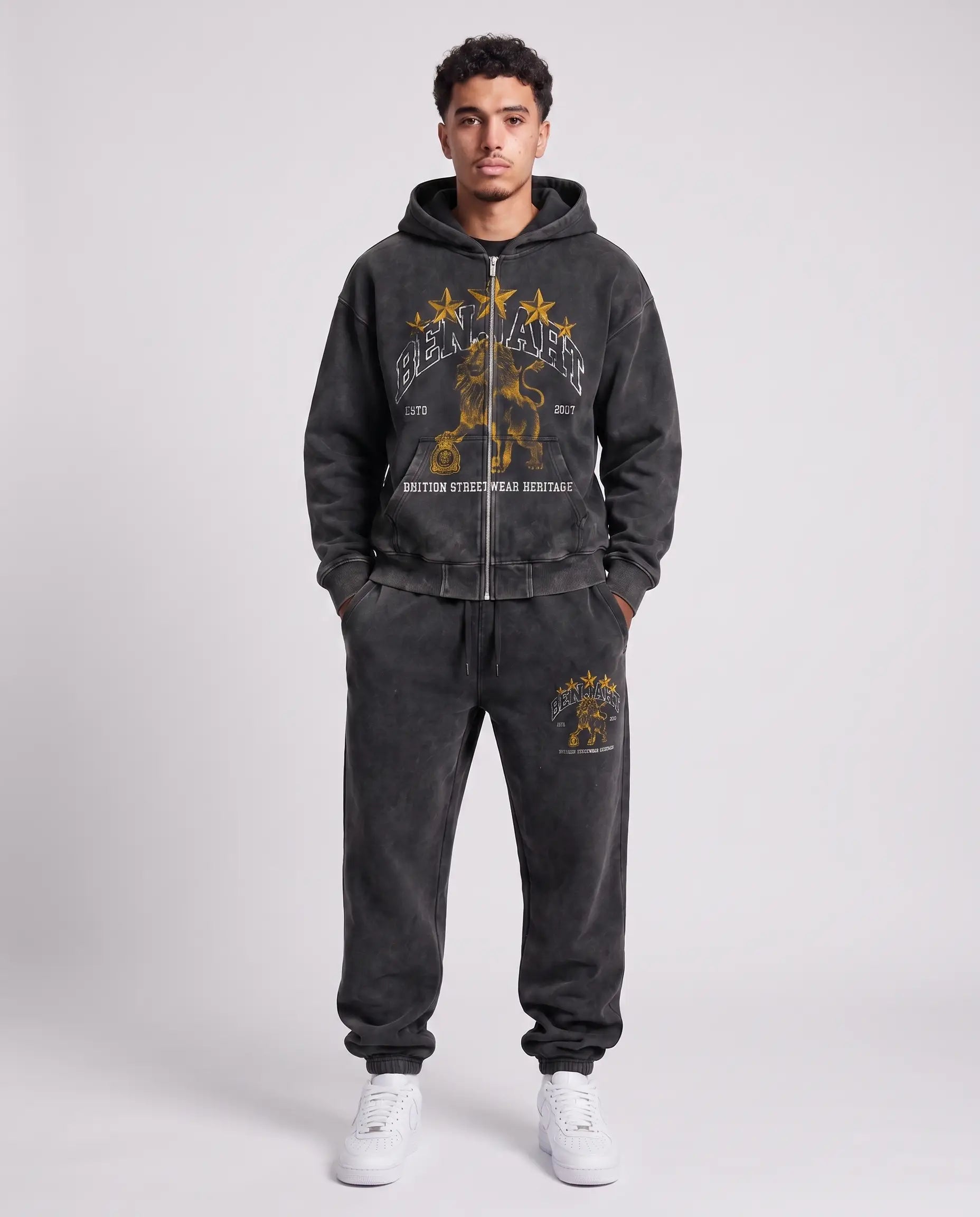 Benjart Heritage Lion Zip Hoodie - Washed Black