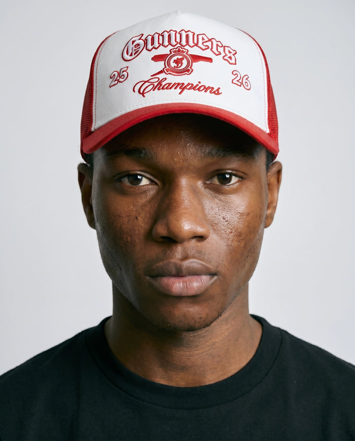 Benjart 25/26 Champions Cap in black, front view